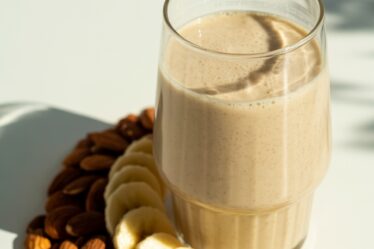 almond banana recovery shake