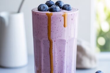 almond blueberry smoothie recipe