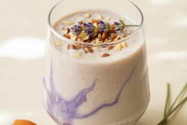 almond lavender sleep shake
