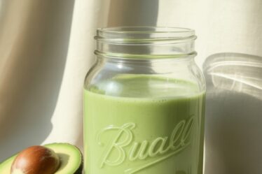 avocado green tea shake