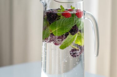 blackberry mint hydration drink