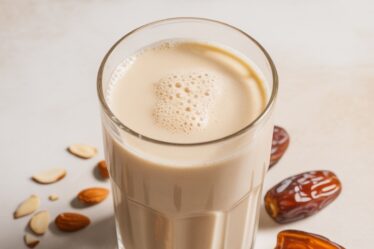 dates and almond milk