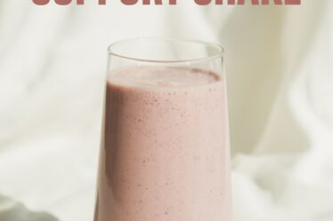 flaxseed and strawberry shake