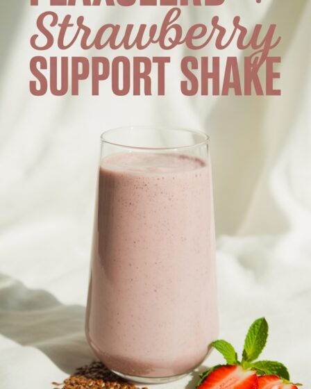 flaxseed and strawberry shake