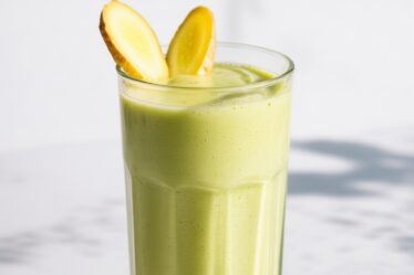 ginger basil tummy shake