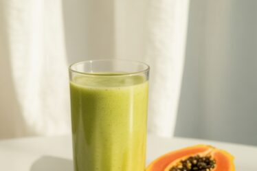 green tea papaya shake
