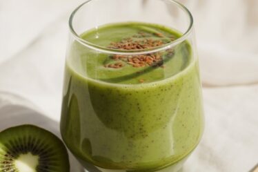 healthy aging smoothie blend
