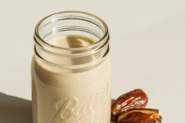 healthy plant based smoothie