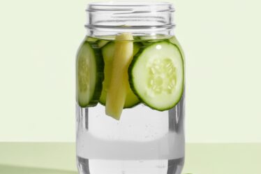 hydrating cucumber ginger mix