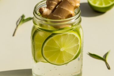 lime ginger detox