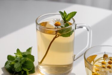 mint and chamomile tea