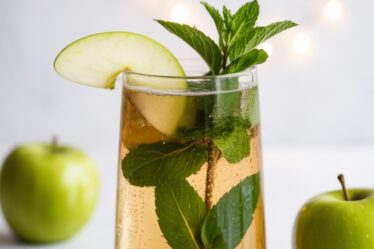 minty apple cider boost