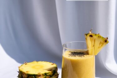 pineapple chia digestive shake