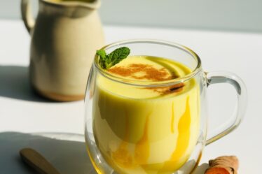 turmeric milk for digestion